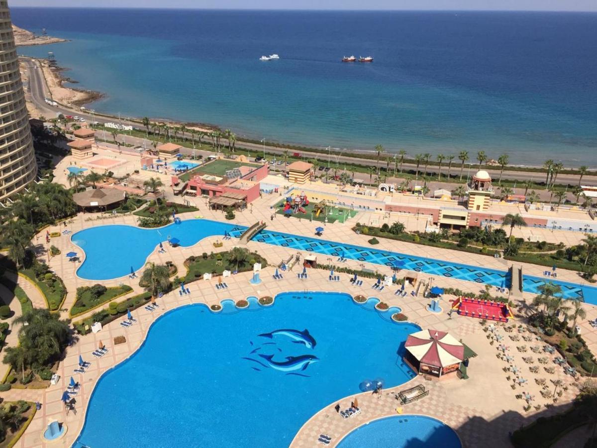 Porto Sokhna Pyramids Apartments With Sea View Families Only Ain Soukhna Exteriér fotografie